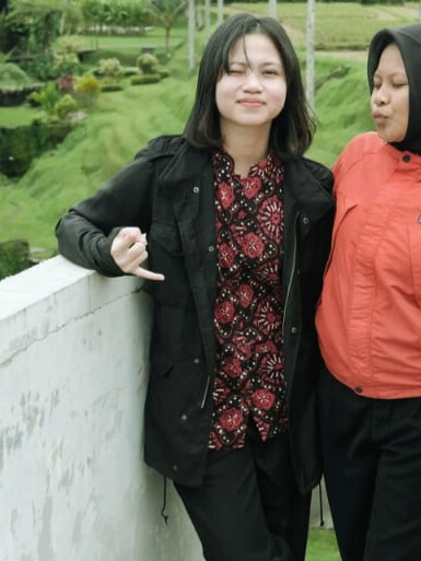 Laura